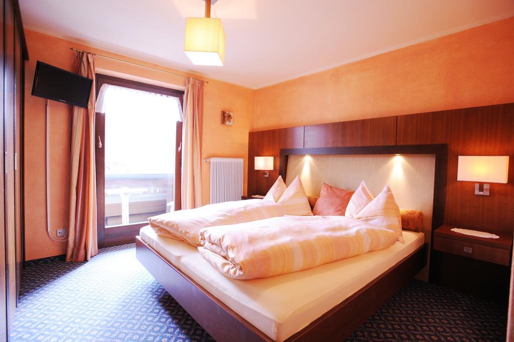 Haus Alpina Bed & Breakfast Radstadt Exterior photo
