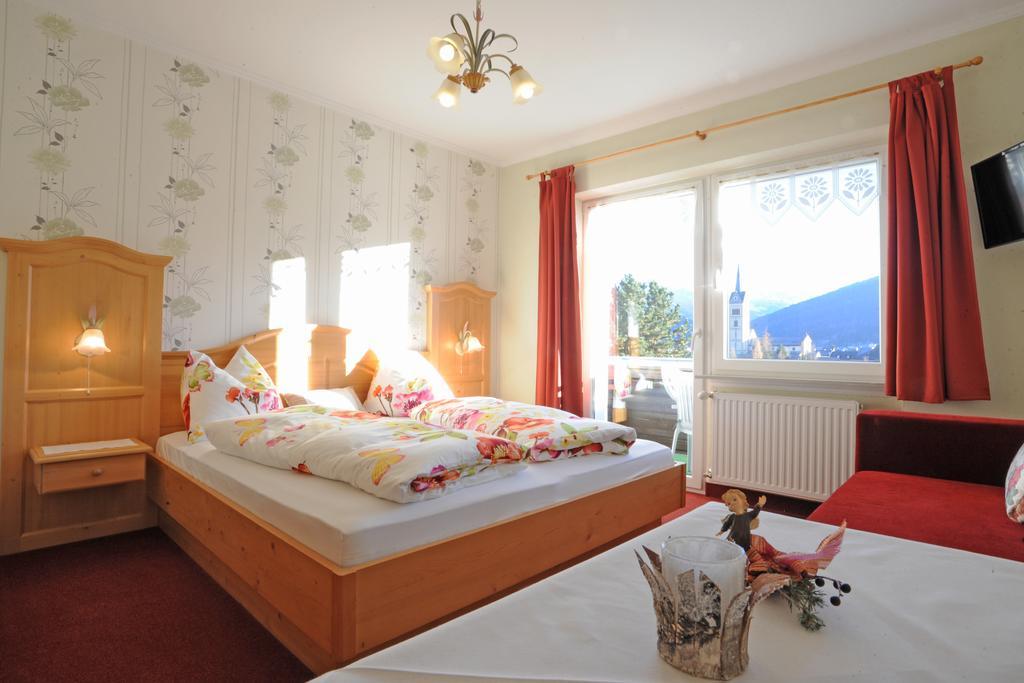 Haus Alpina Bed & Breakfast Radstadt Exterior photo